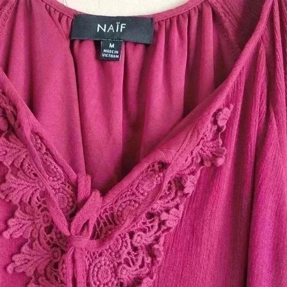 Naif burgundy red v-neck boho style shift dress size medium - Picture 4 of 12